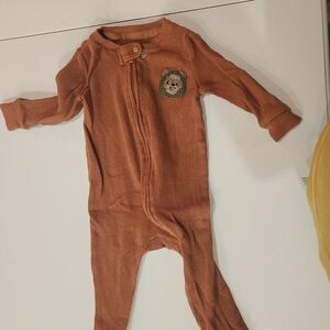 Baby Gap x Star Wars Footed Sleeper 6-9 months